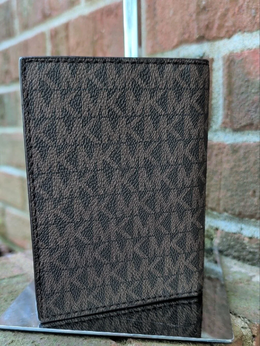 Michael Kors Brown Signature MK Monogram Men's Wallet (1059)